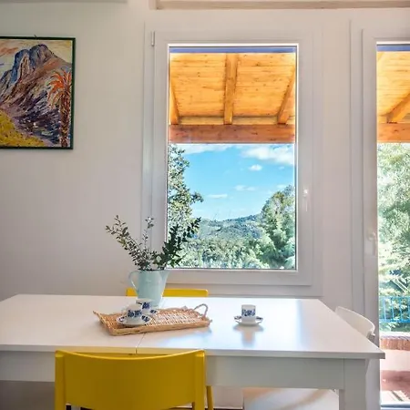 La Casa Nell'oliveto A San Martino Villa